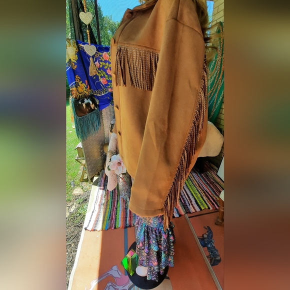 Suede Fringe Jacket size XL - Picture 5 of 6